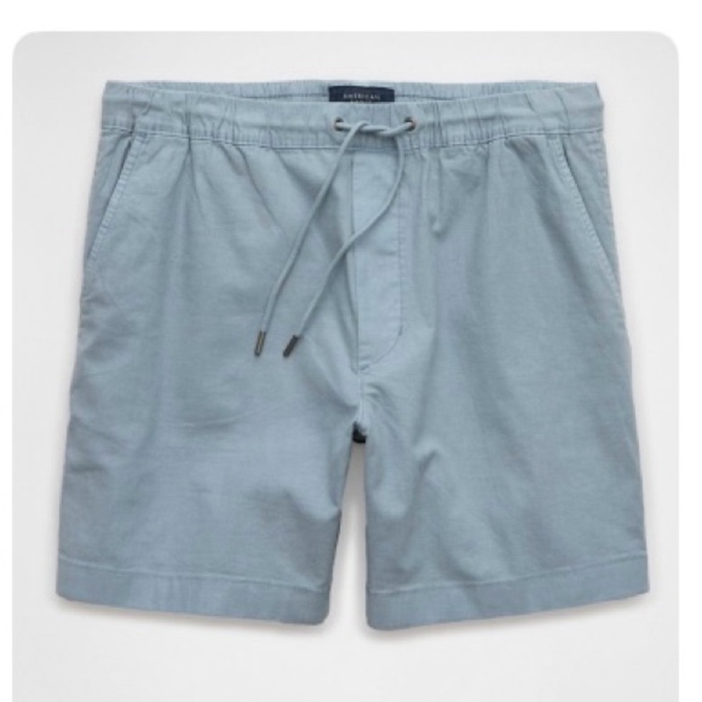American Eagle 7” Flex Lived In Trekker Short
